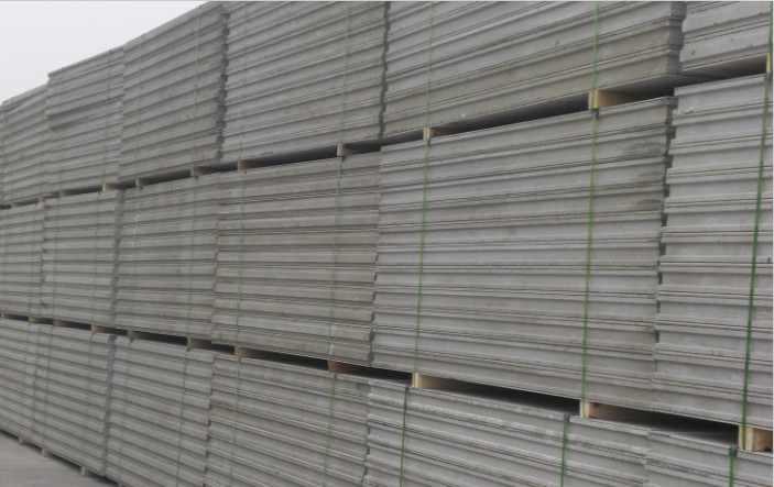 輕質(zhì)復(fù)合防火板廠(chǎng)家